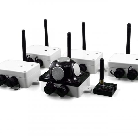 Starter Set Industrial-NIA-01 for precise indoor positioning system